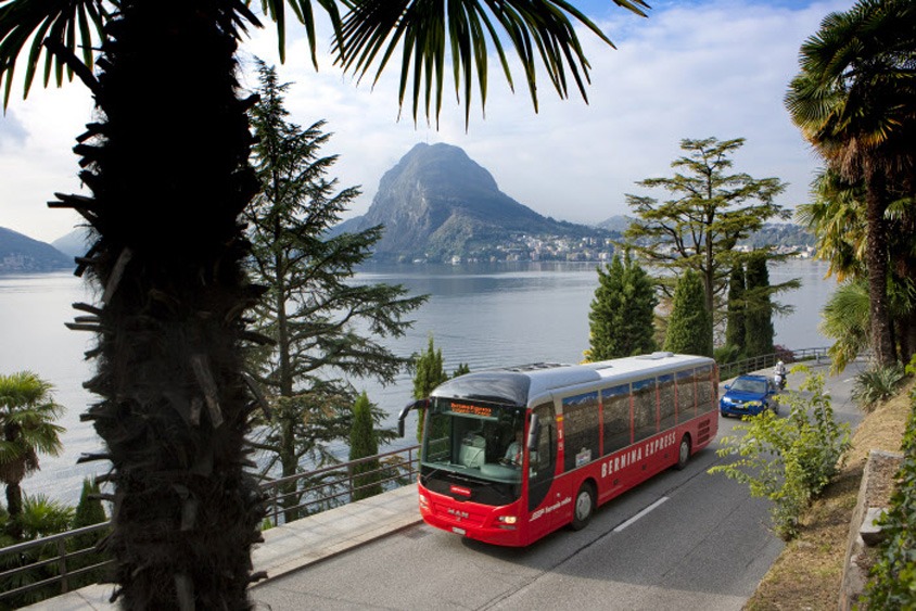 Bernina Express busreis langs het Meer van Lugano op het traject Lugano-Tirano.