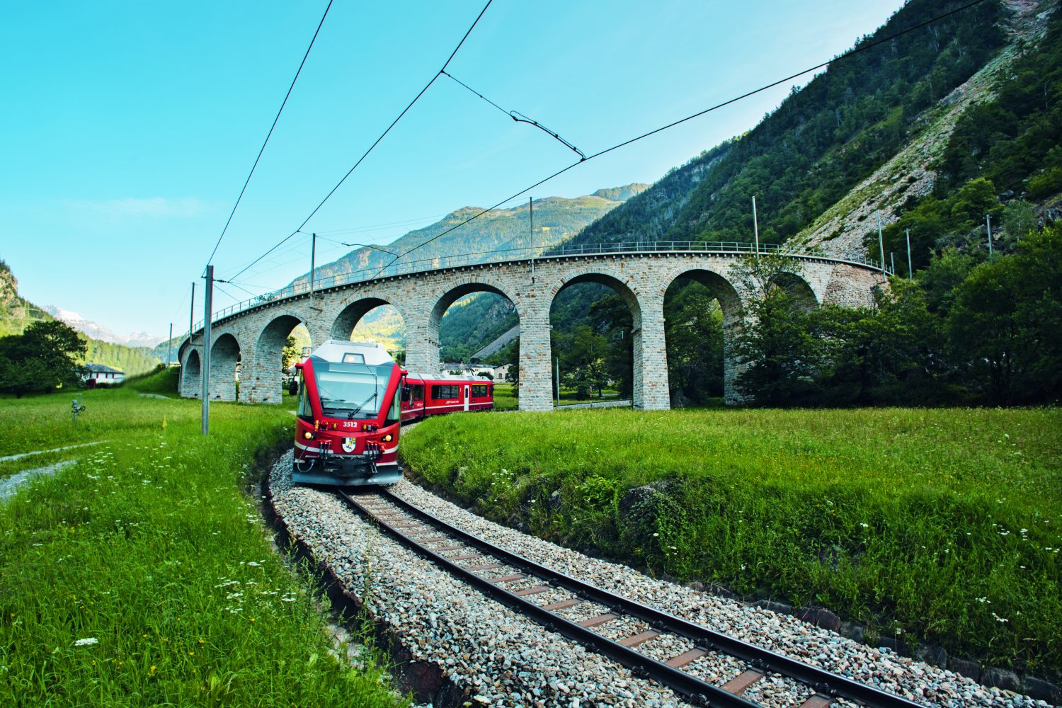 Bernina Express Chur-Tirano na Brusio Viaduct