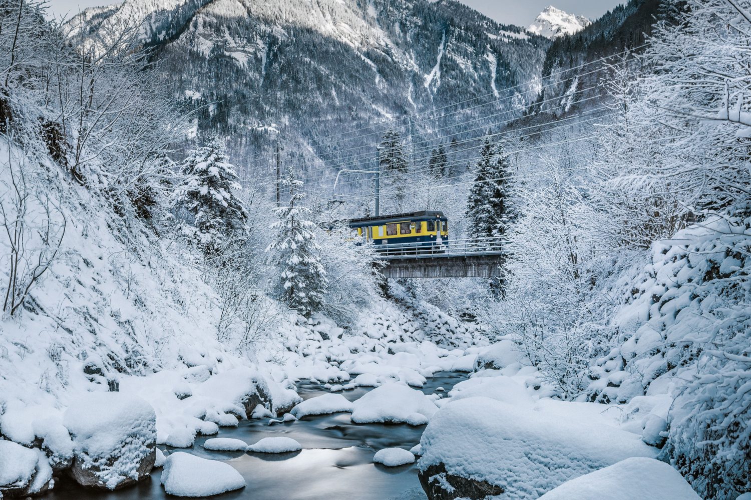 Van Lauterbrunnen naar Wengen met de Jungfraubahn Winter