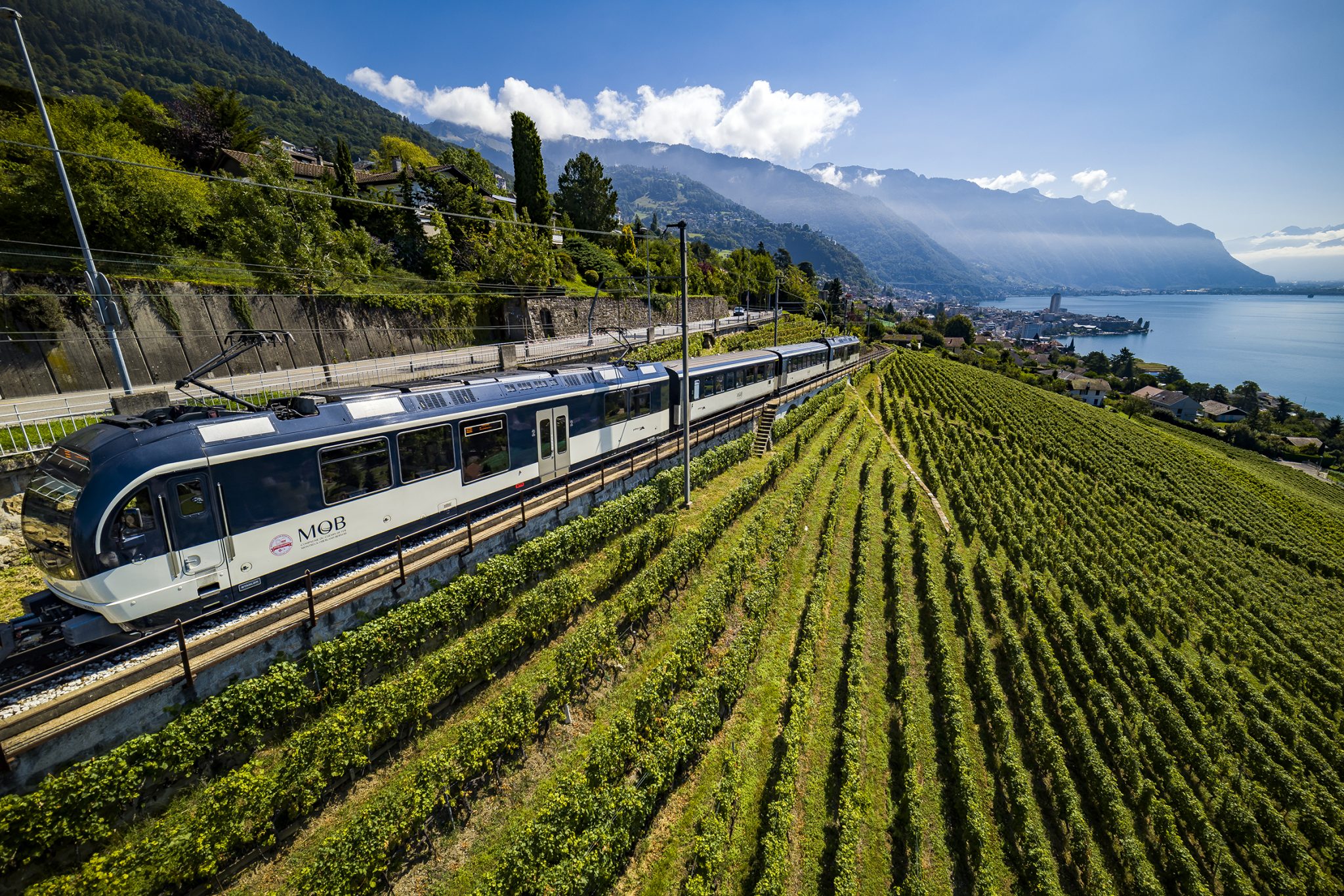 GoldenPass Panoramic in de wijngaarden bij Montreux