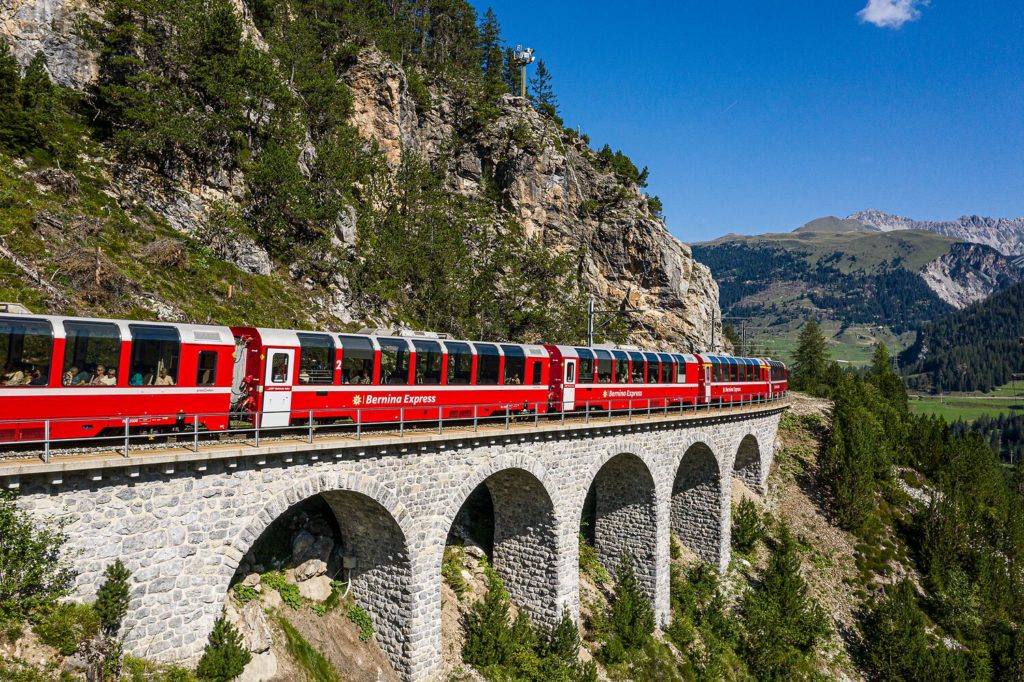 Panoramatrein Bernina Express in het Albuladal