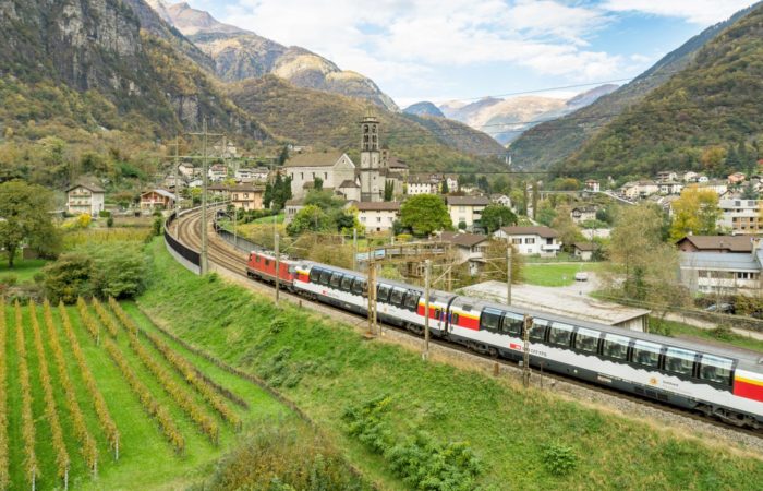 Gotthard Panorama Express